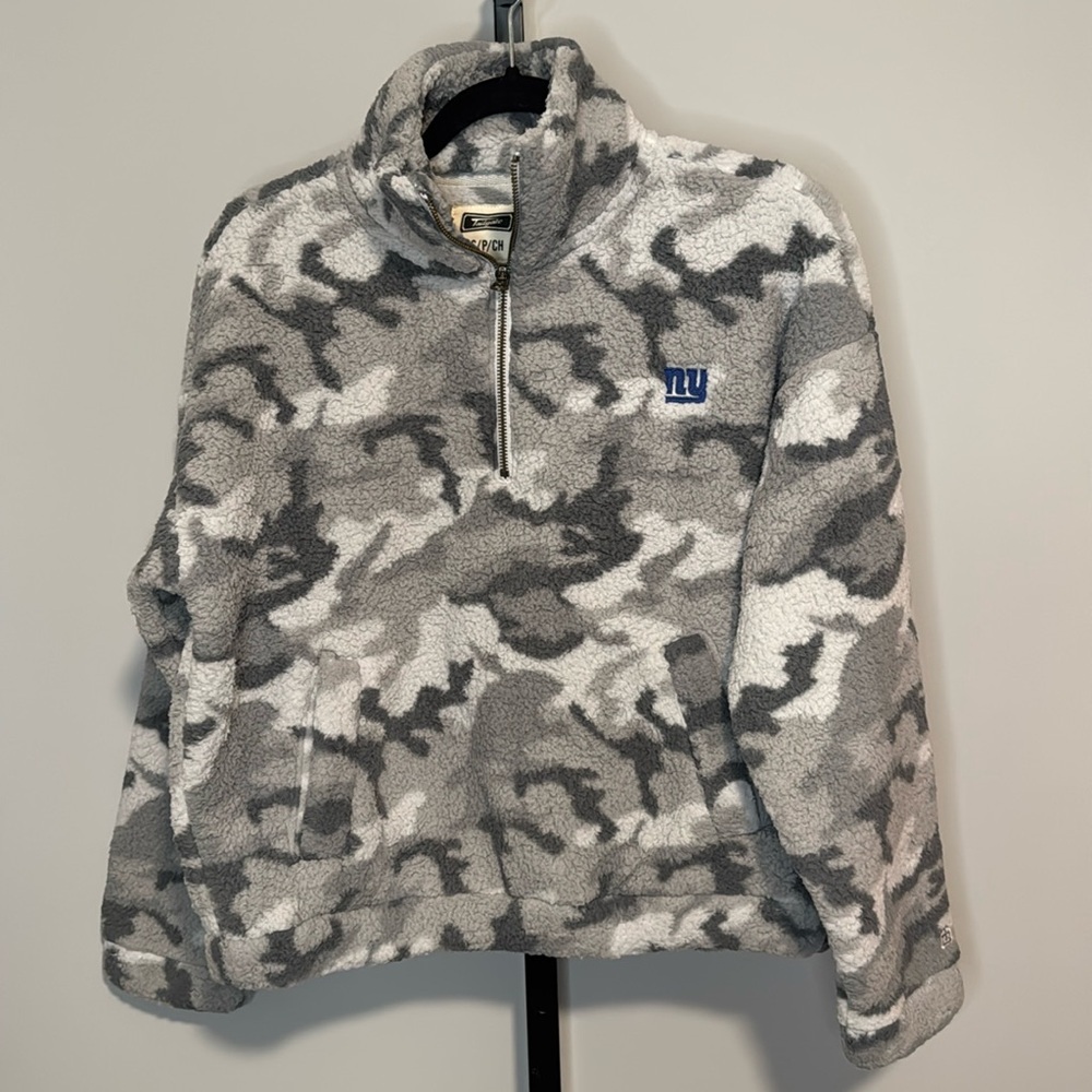American Eagle Tailgate New York Giants NFL Camo Fleece Women’s S Small New NWT